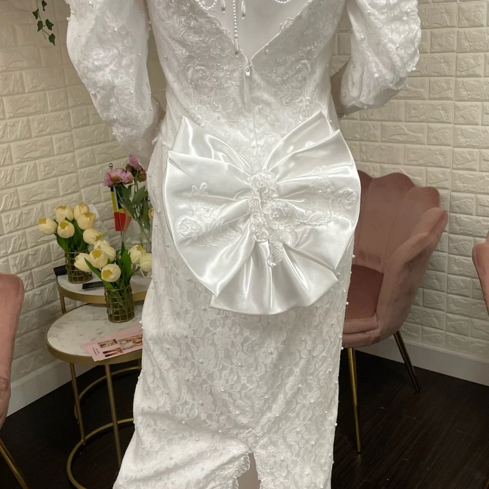 Vintage Pearl Wedding Gown - Picture 6 of 8